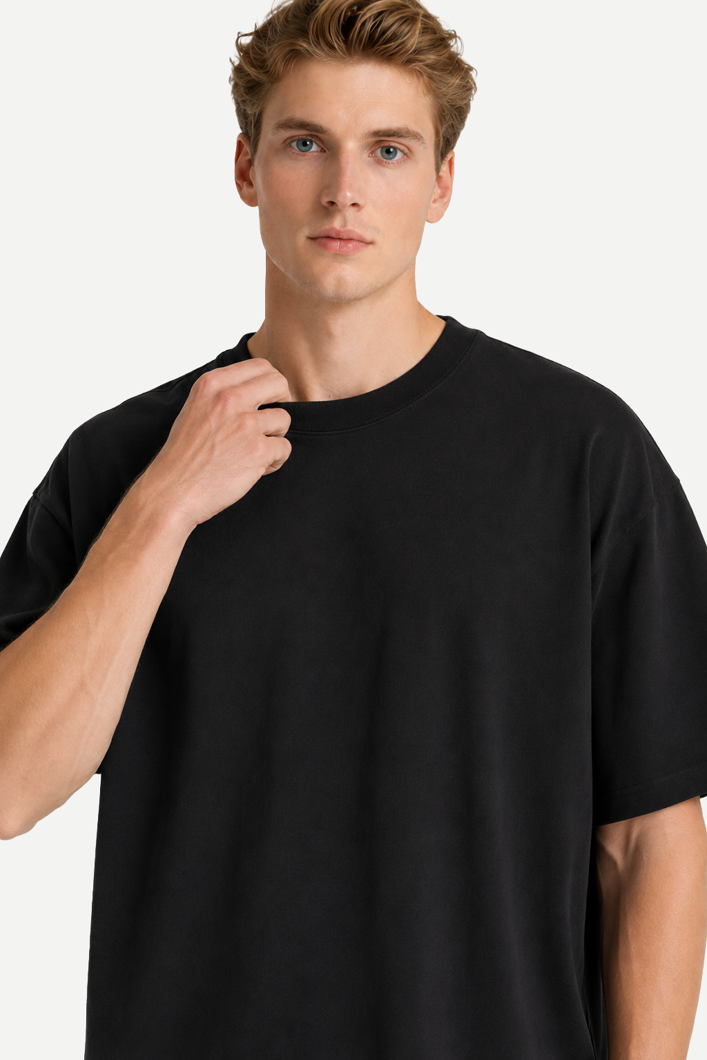 Camiseta Masculina Oversized em Tecido Encorpado