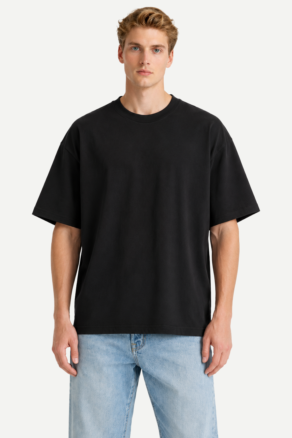 Camiseta Masculina Oversized em Tecido Encorpado