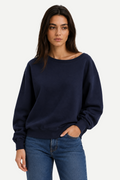 Moletom Feminino Loose Fit em Tecido Encorpado com Ombros à Mostra